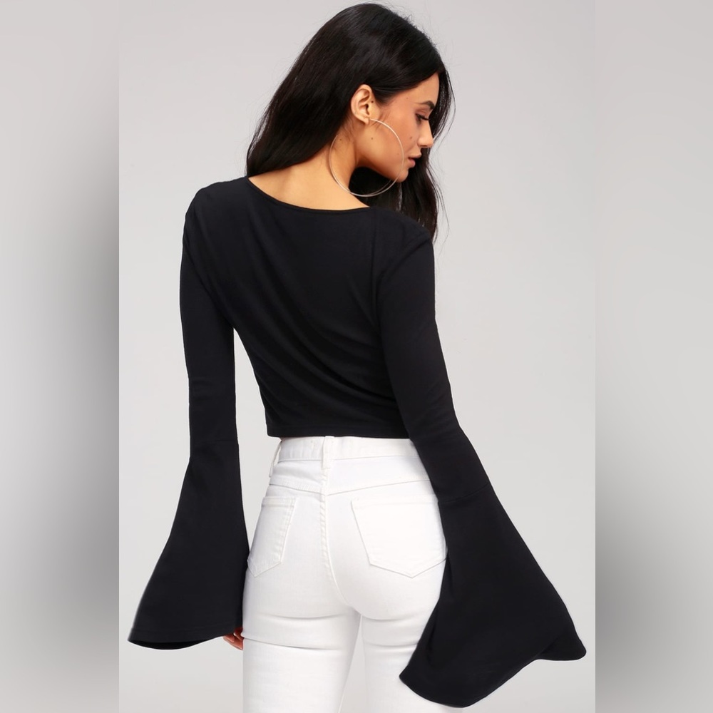 Jack by BB Dakota Leia Black Flounce Sleeve Crop Top - Picture 2 of 15